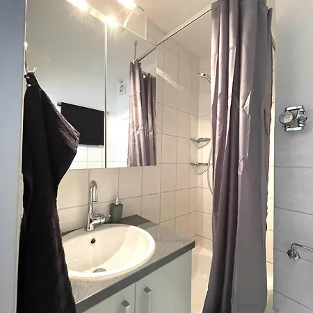 Top In Zentrum Mit Balkon Stuttgart